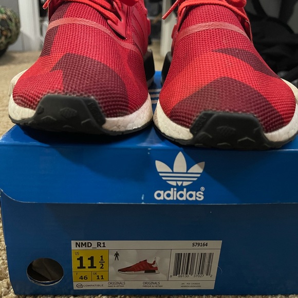 Adidas NMD R1 Geometric Red Camo - Picture 3 of 4